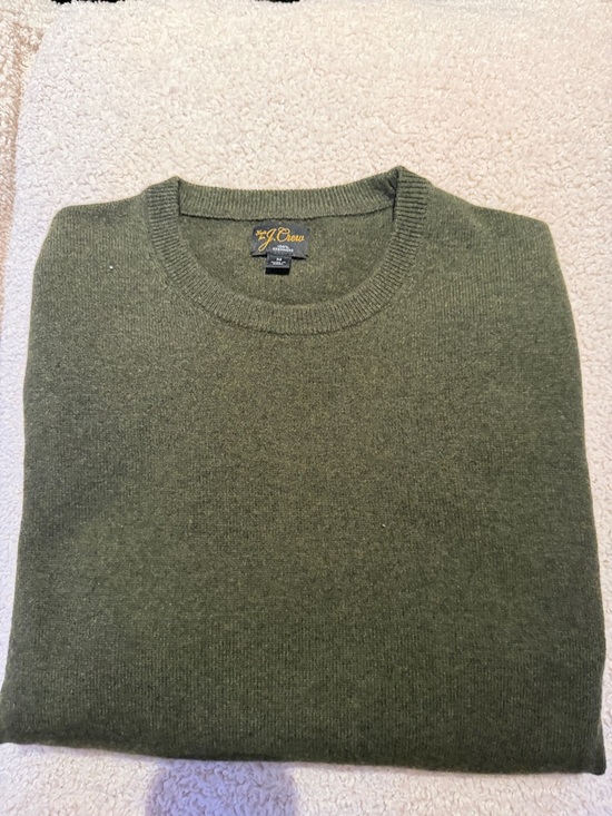 J. Crew Other - J. Crew Men’s Crewneck Cashmere Sweater in Olive